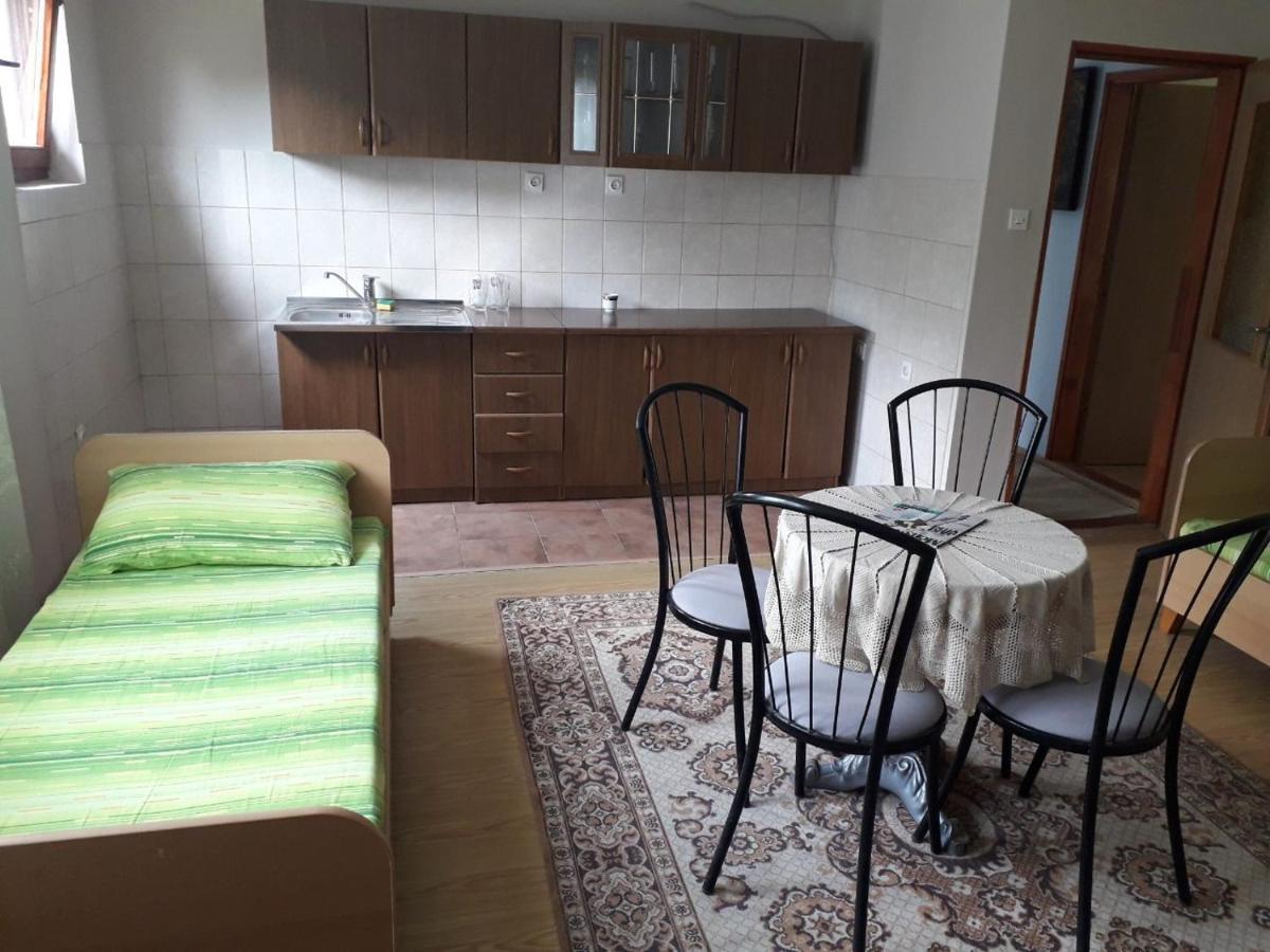 Prenociste Vitas Miljevina Buitenkant foto