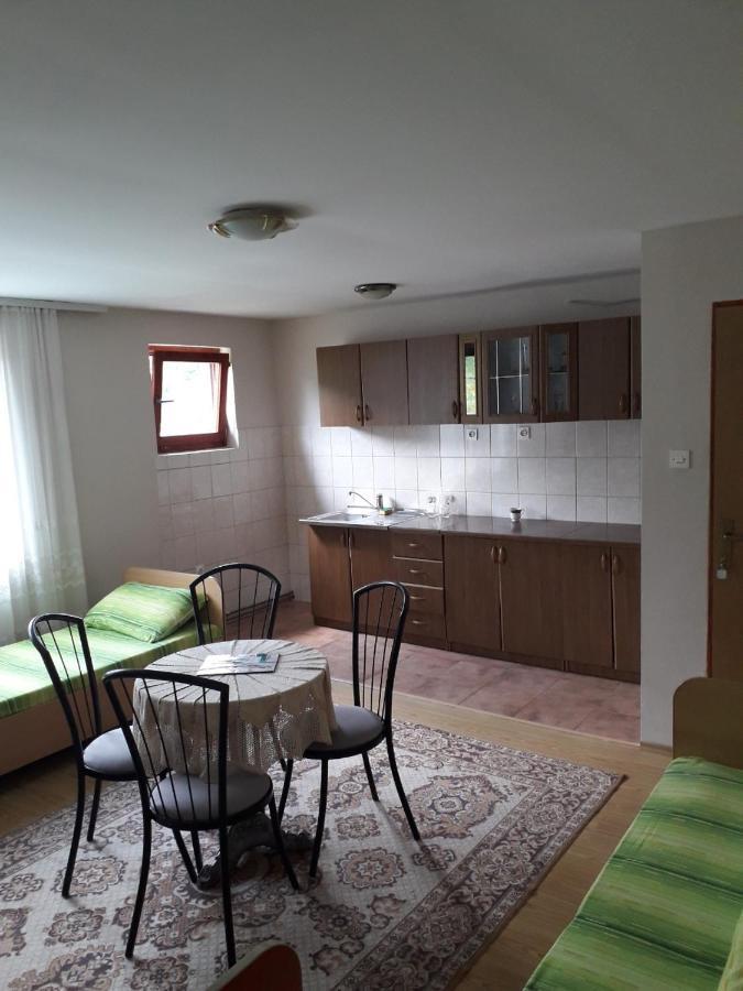 Prenociste Vitas Miljevina Buitenkant foto