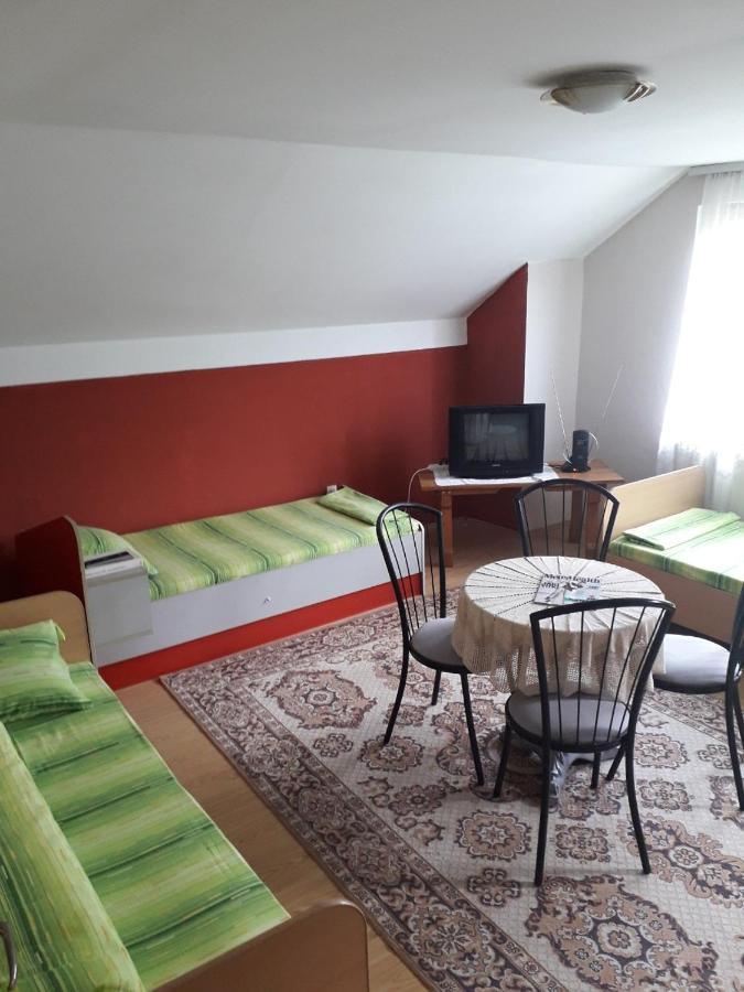 Prenociste Vitas Miljevina Buitenkant foto